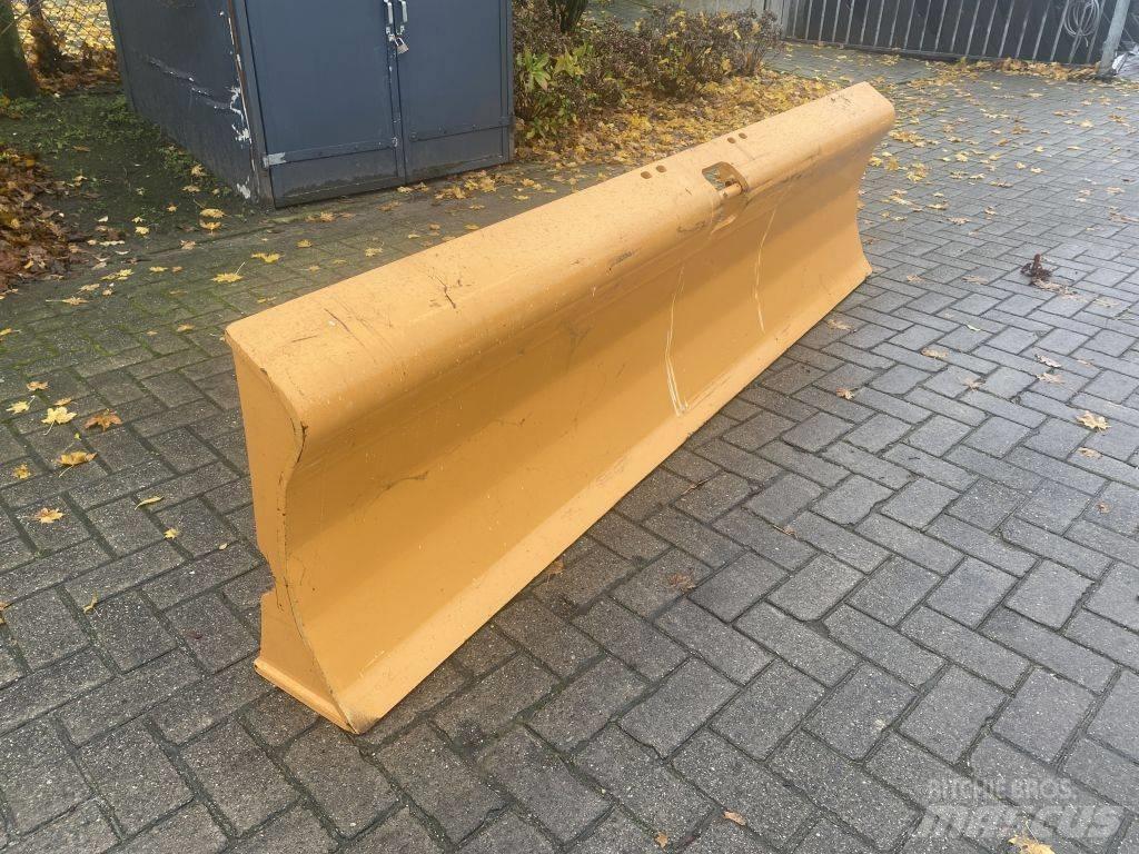 CASE DOZER BLADE Lâminas