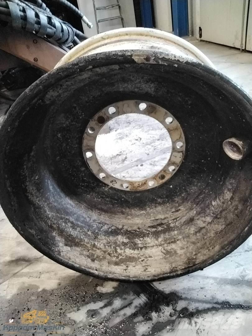 Sampo Hr46x 15x28 Pneus