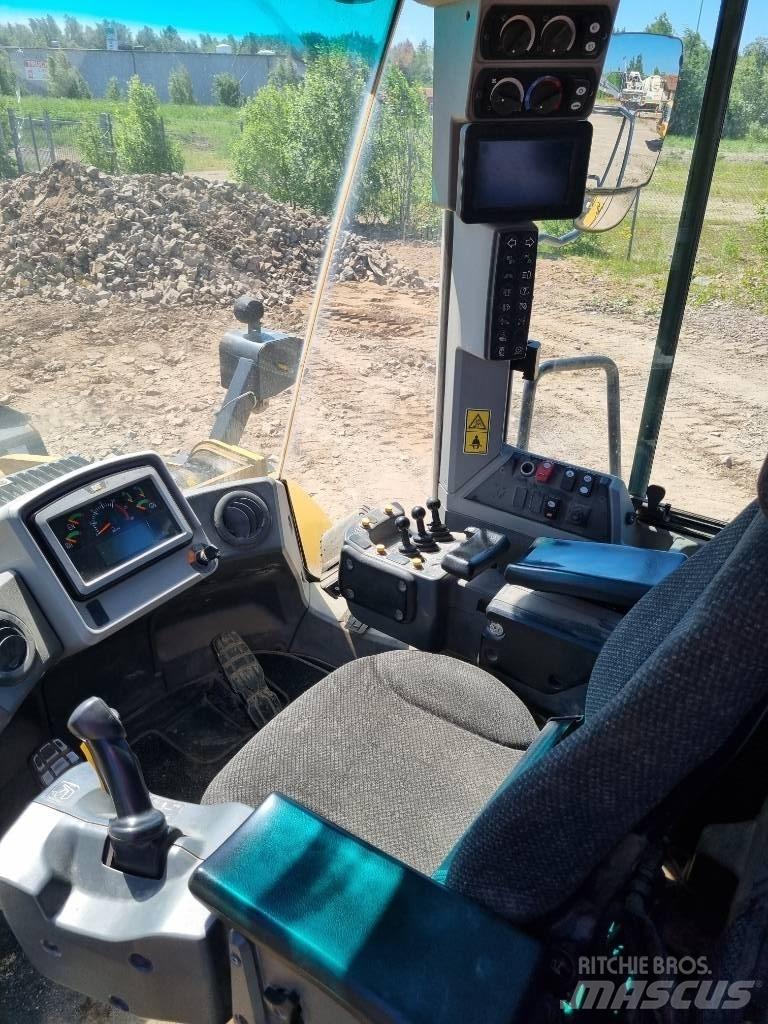 CAT 966 M Carregadeiras de rodas