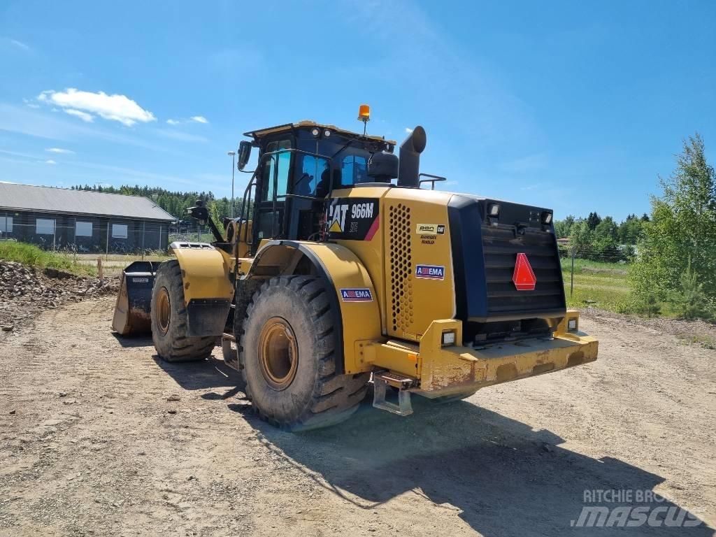 CAT 966 M Carregadeiras de rodas