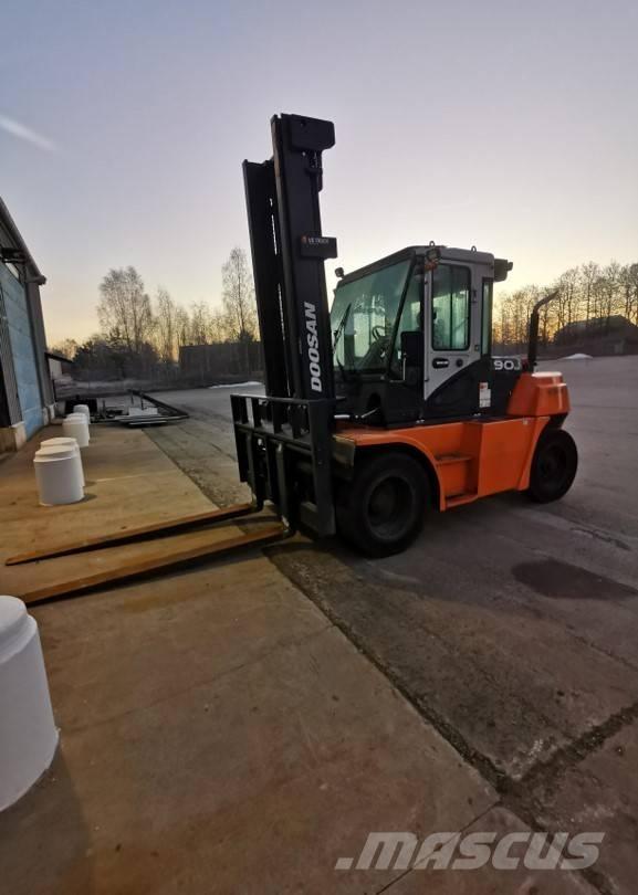 Doosan D90S-7 Empilhadores Diesel