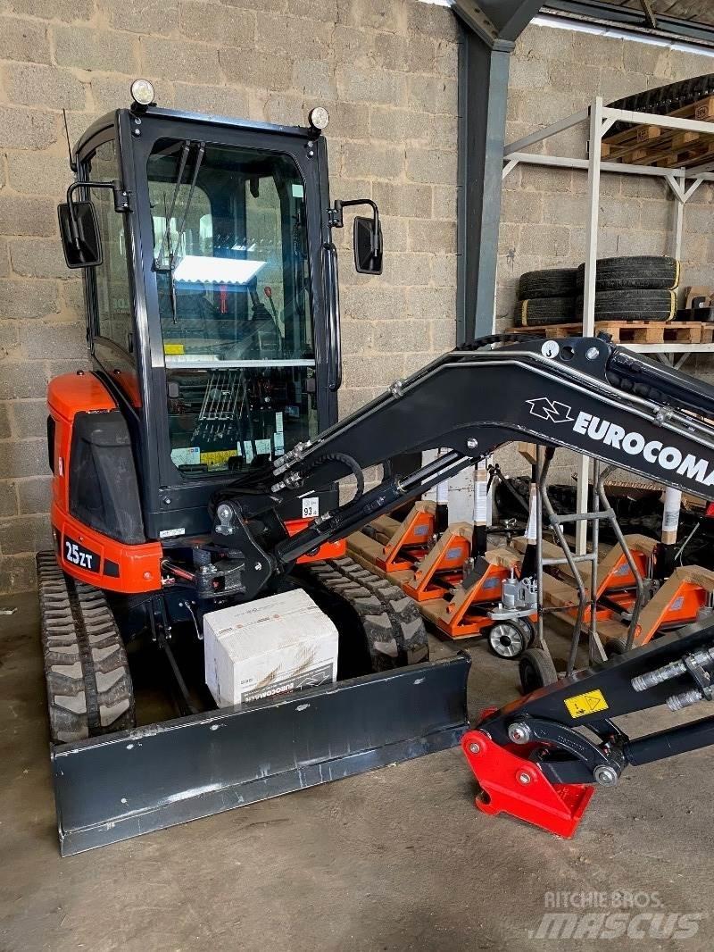 Eurocomach 25ZT Miniescavadeiras