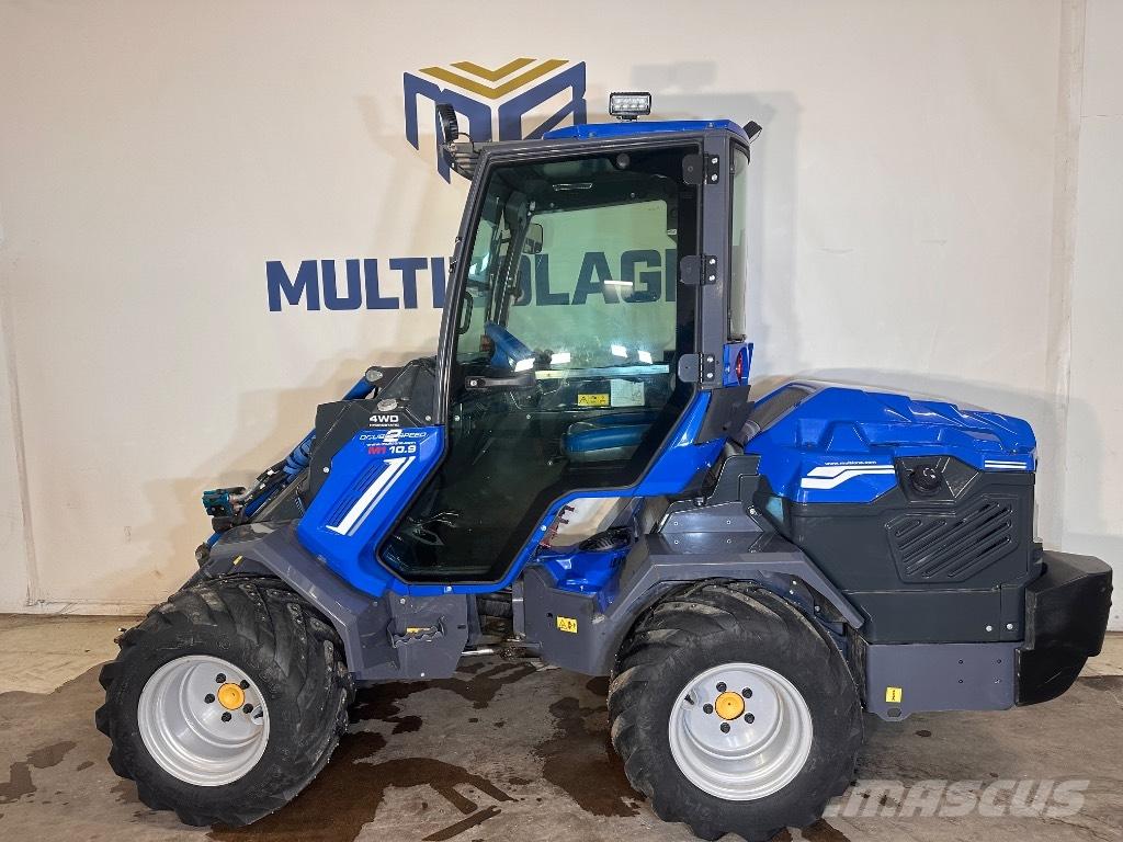 Multione 10.9 Minicarregadeiras