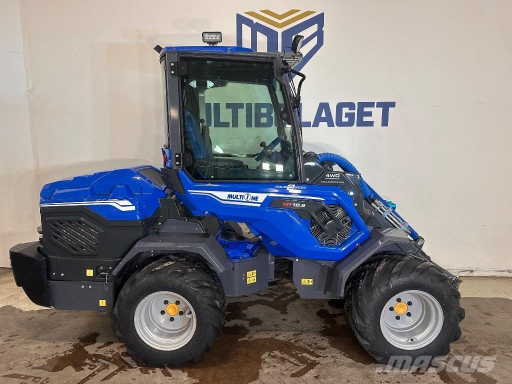 Multione 10.9 Minicarregadeiras