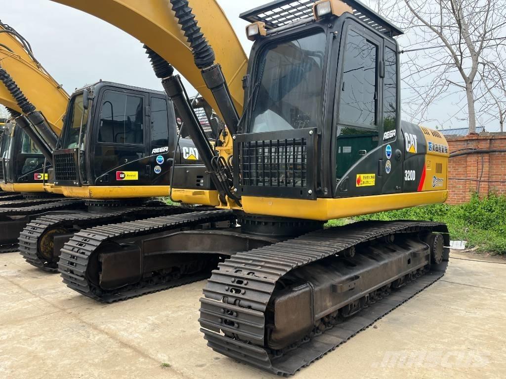 CAT 320 D Escavadeiras de esteiras