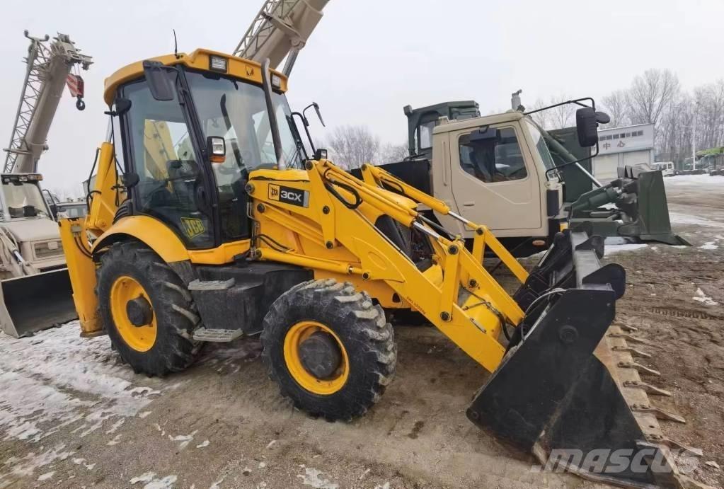 JCB 3CX Retroescavadeiras