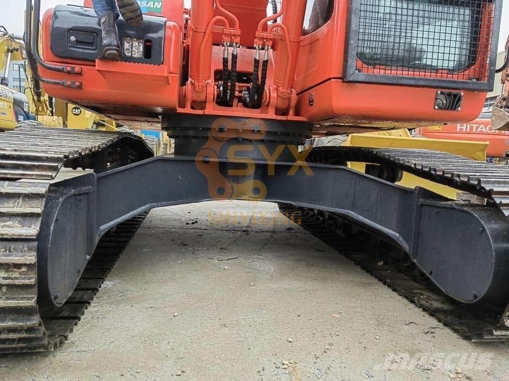 Doosan DX 225 LC Escavadeiras de esteiras