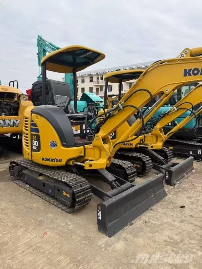 Komatsu 30 Escavadeiras de esteiras