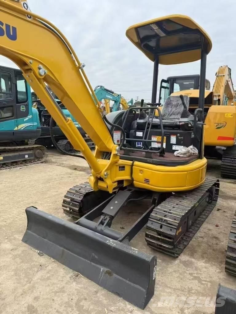 Komatsu 30 Escavadeiras de esteiras