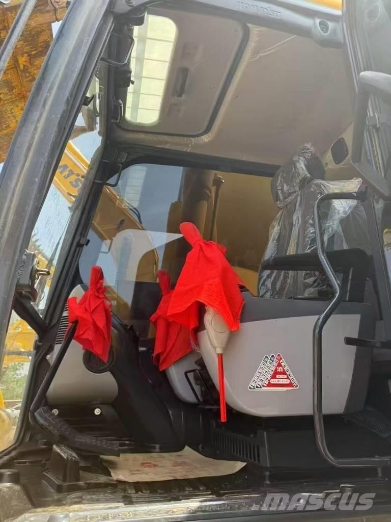 Komatsu 240LC-8 Escavadeiras de esteiras