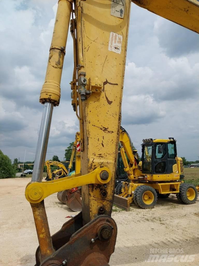 Komatsu PC 240 LC-8 Escavadeiras de esteiras