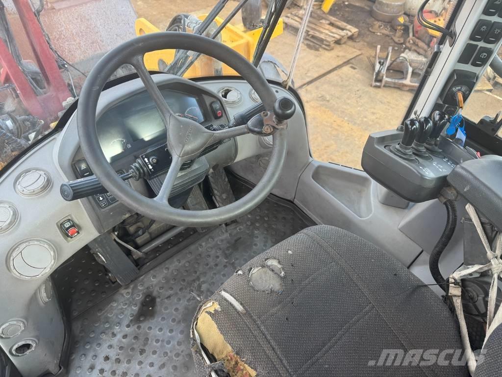 Volvo L 120 G Carregadeiras de rodas