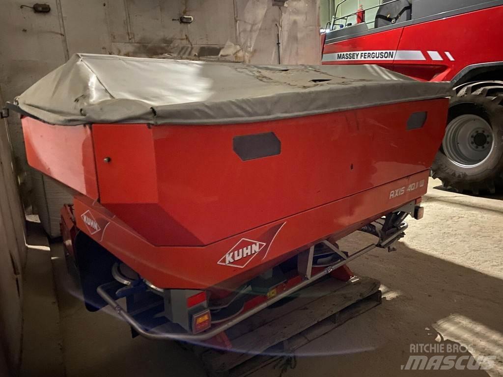 Kuhn Axis 40.1 W Espalhadores de minério