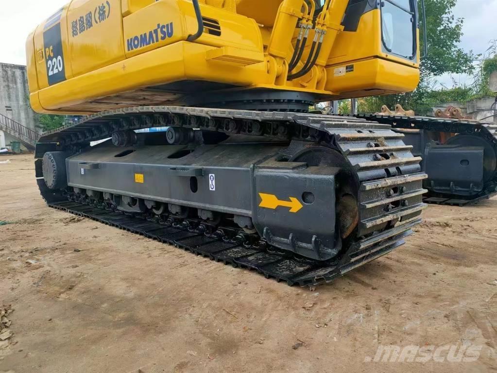 Komatsu PC 220-7 Escavadeiras de esteiras
