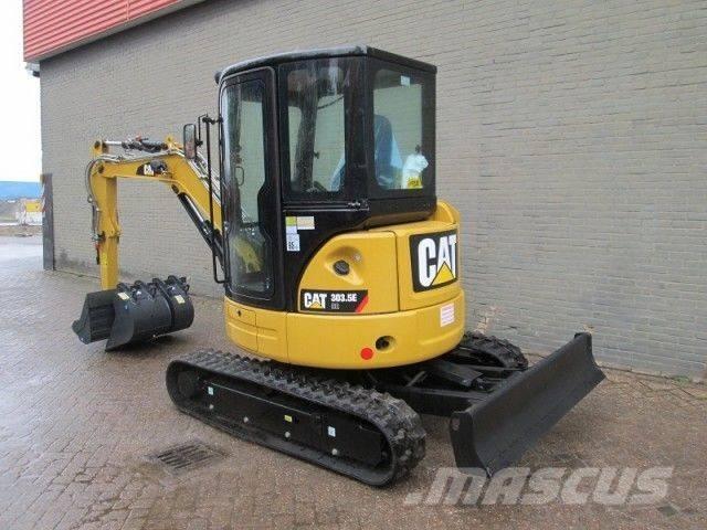 CAT 303.5 Miniescavadeiras