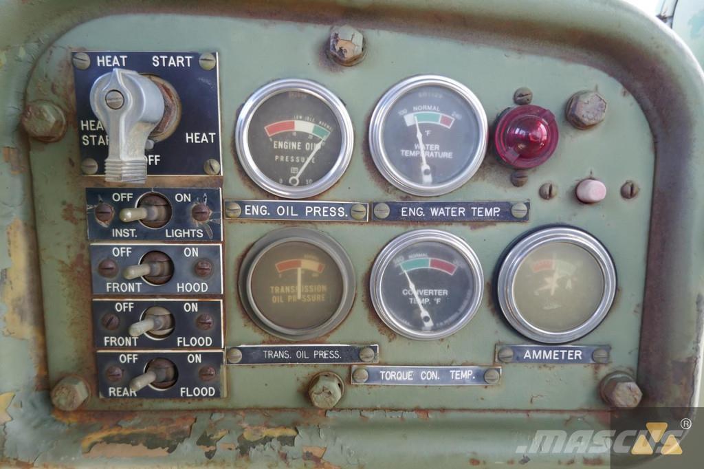 CAT D7F Ex-army Dozers - Tratores rastos