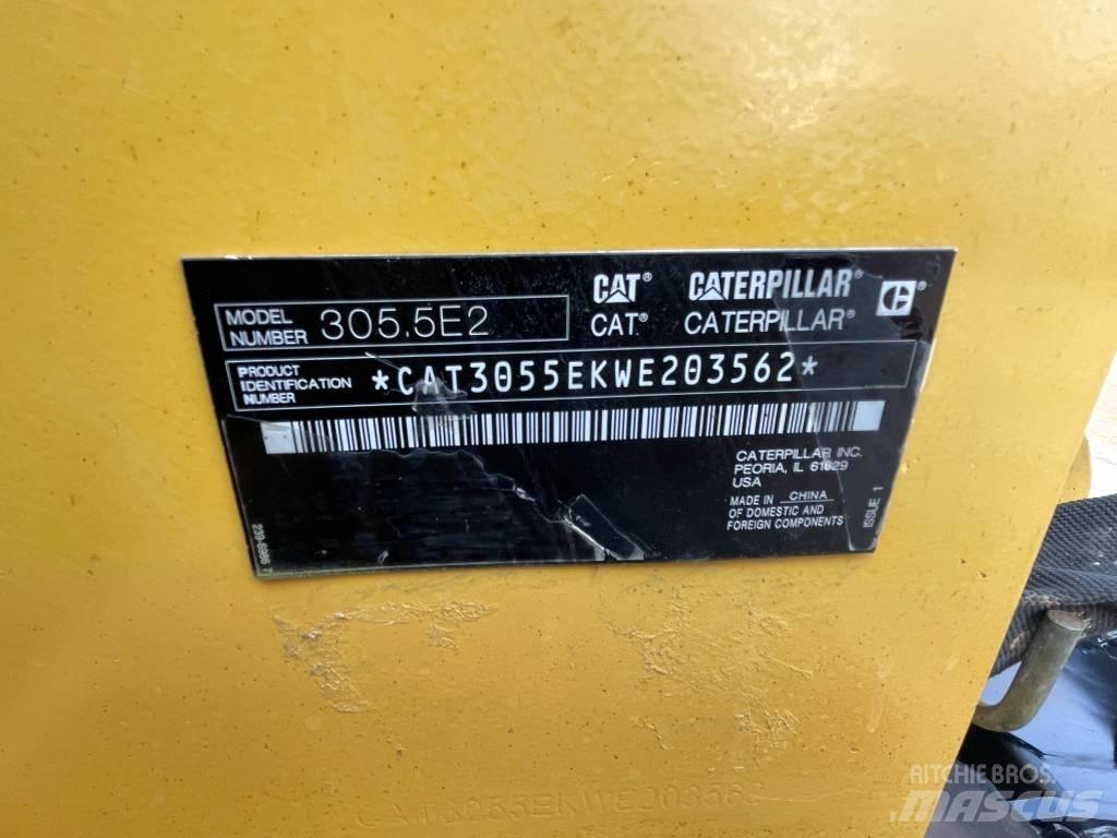 CAT 305.5 Miniescavadeiras