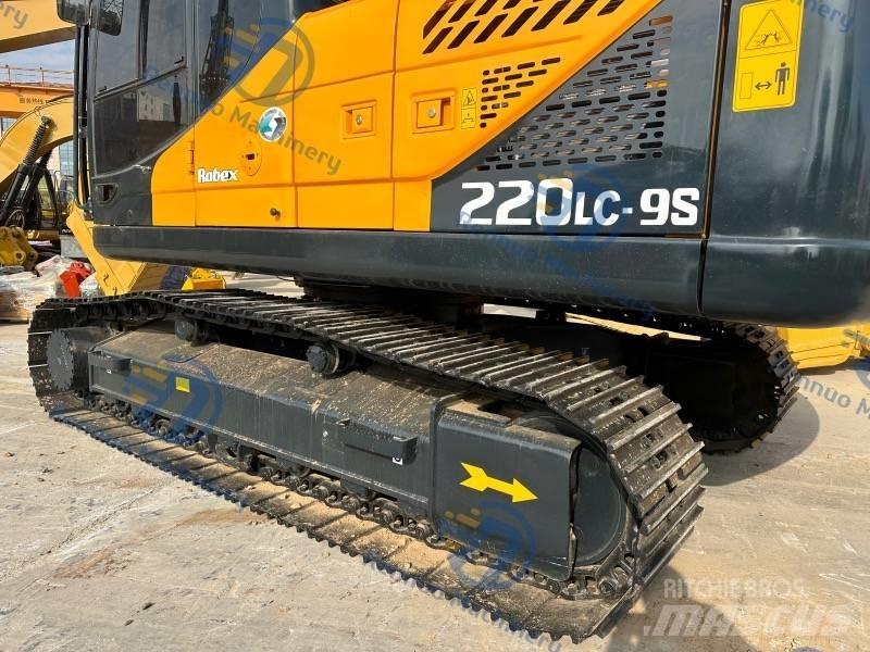 Hyundai R220LC-9S Escavadeiras de esteiras
