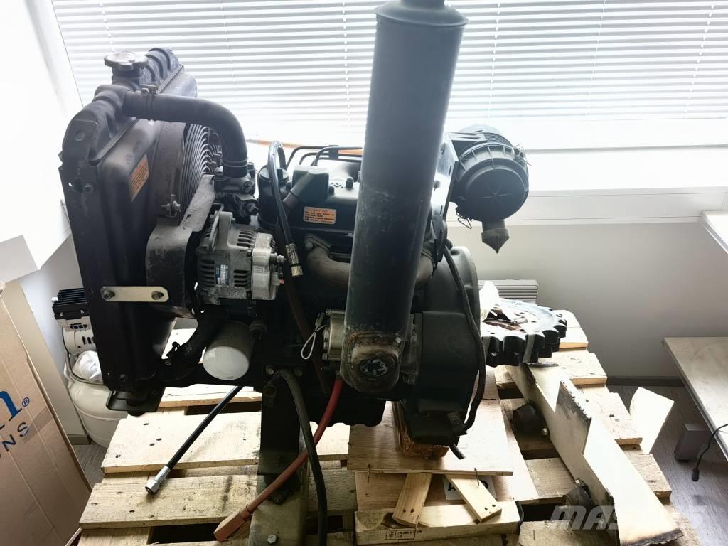 Kubota D905, D902 Motores