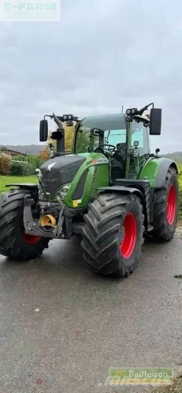 Fendt 724 vario Tratores Agrícolas usados