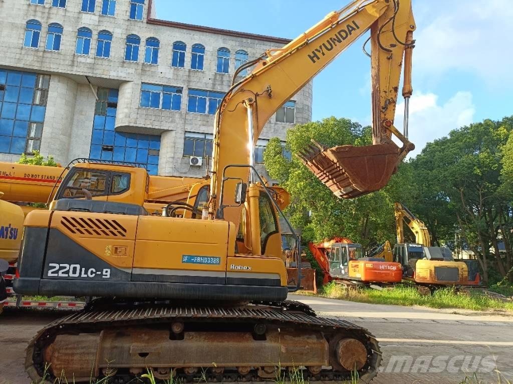 Hyundai R220LC-9 Escavadeiras de esteiras