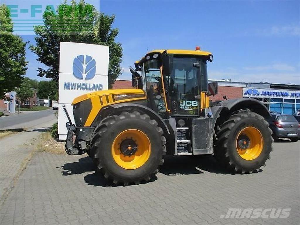 JCB 4220 icon Tratores Agrícolas usados