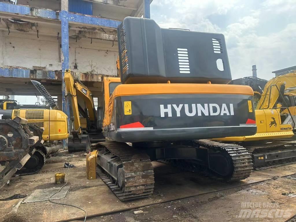Hyundai 330-9S Escavadeiras de esteiras