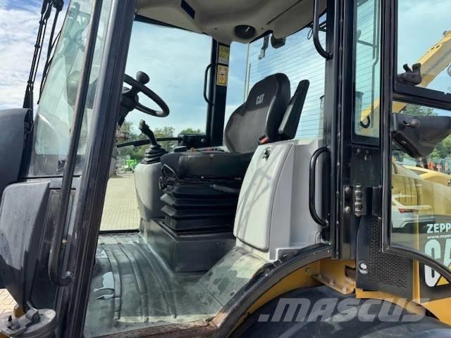 CAT 908 H Carregadeiras de rodas