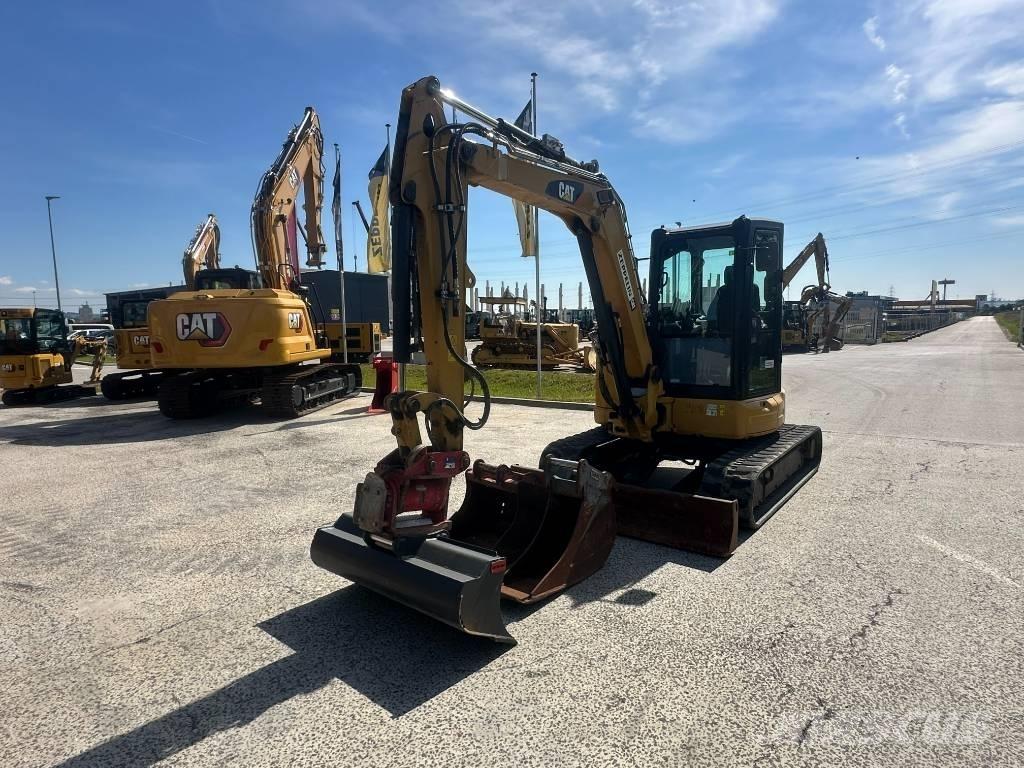 CAT 305 Miniescavadeiras