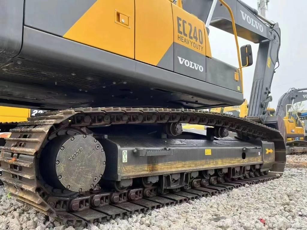 Volvo EC 240 Escavadeiras de esteiras