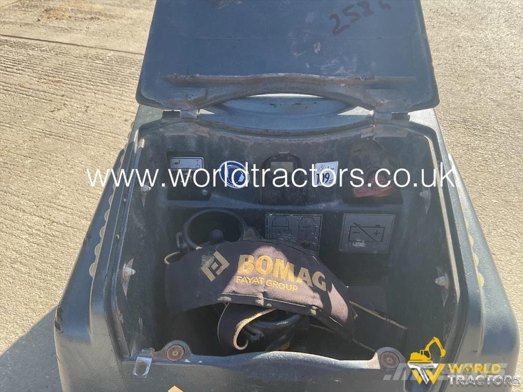 Bomag BMP 8500 Vibradores