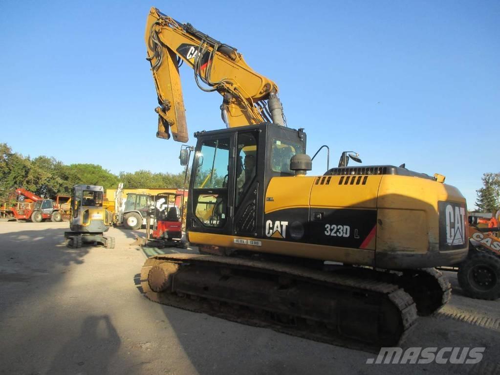 CAT 323 D L Escavadeiras de esteiras