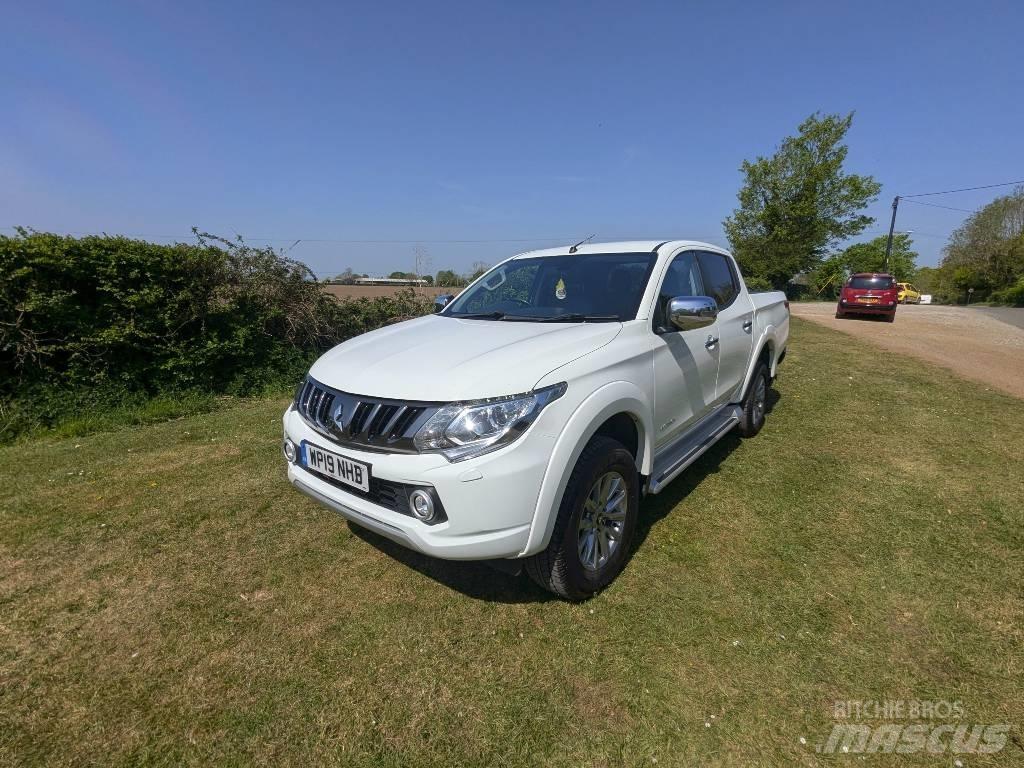 Mitsubishi L 200 Pick up de caixa aberta