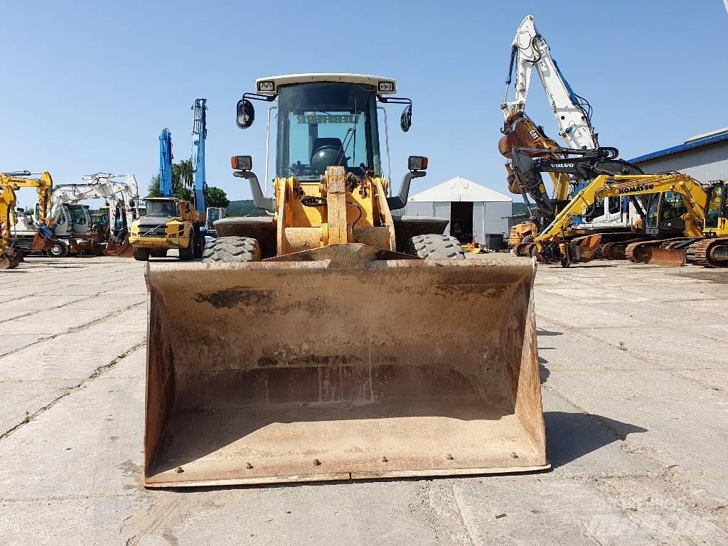 Liebherr L 538 Carregadeiras de rodas