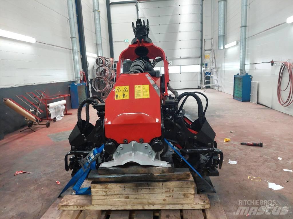 Komatsu C123 Cabeças de ceifeiras