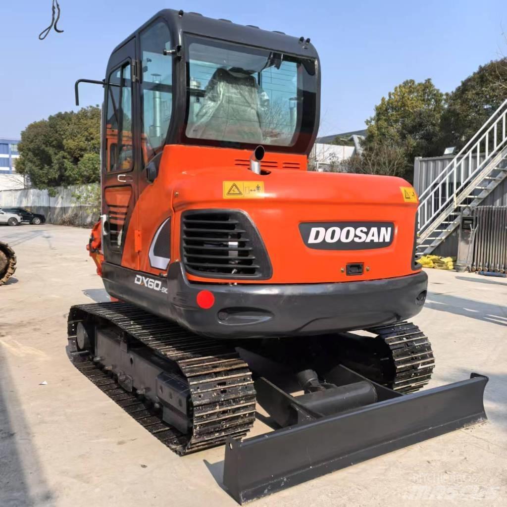 Doosan DX 60-9 C Escavadeiras de esteiras