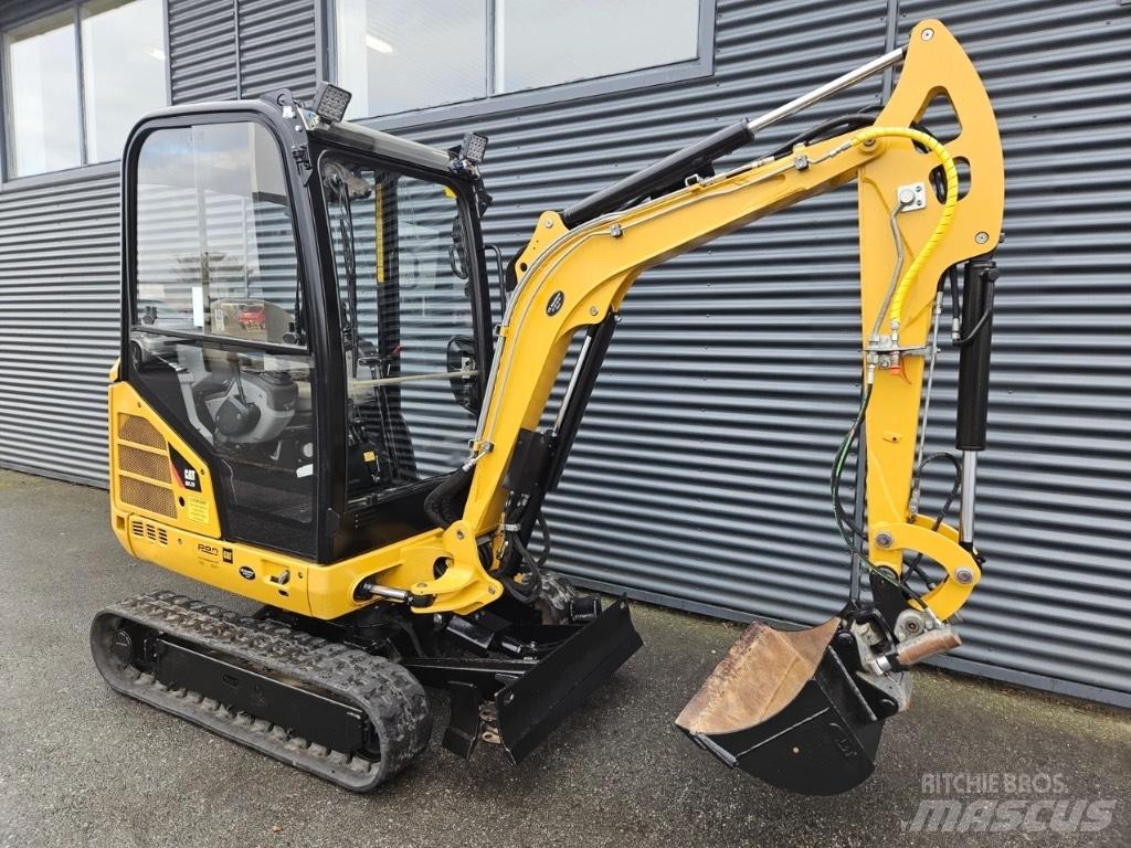 CAT 301.7 D Miniescavadeiras