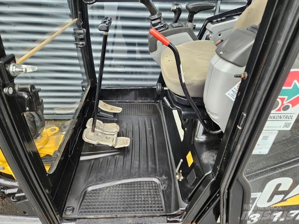 CAT 301.7 D Miniescavadeiras