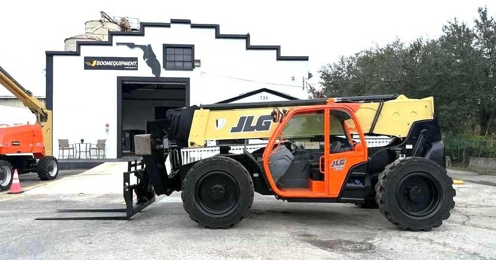 JLG 1255 Manipulador telescópico