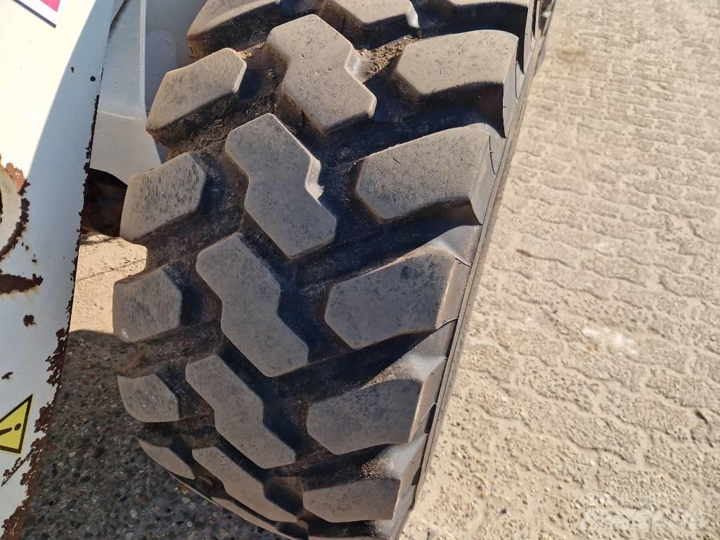 Terex TL 100 Carregadeiras de rodas