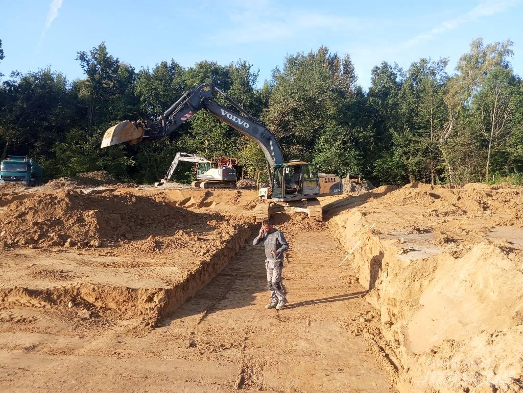 Volvo EC 240 C LD Escavadeiras de esteiras