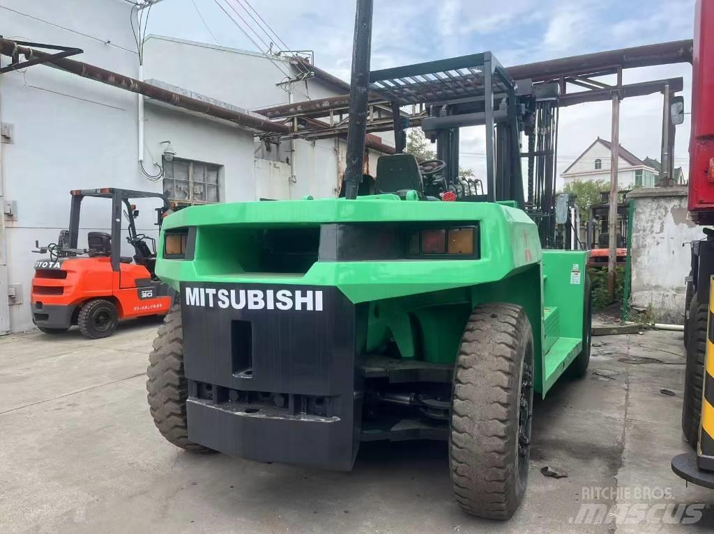 Mitsubishi FD 150 Empilhadores Diesel