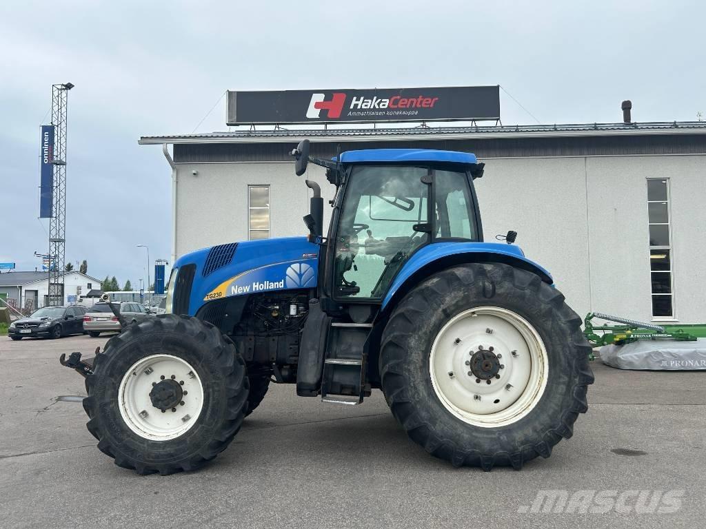 New Holland TG 230 Tratores Agrícolas usados