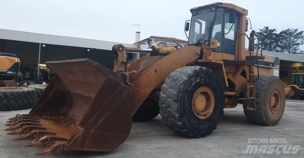 Komatsu WA500-1 Carregadeiras de rodas