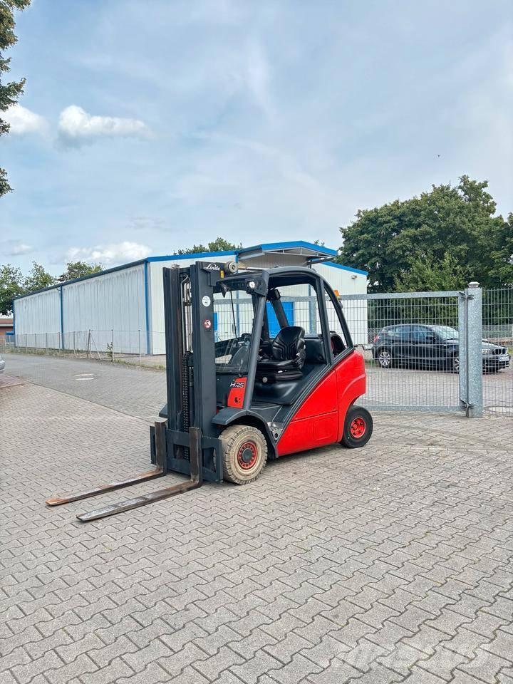 Linde H 25 T Empilhadores a gás