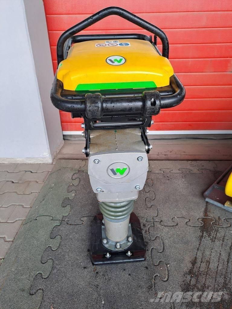 Wacker Neuson AS50e Saltitões