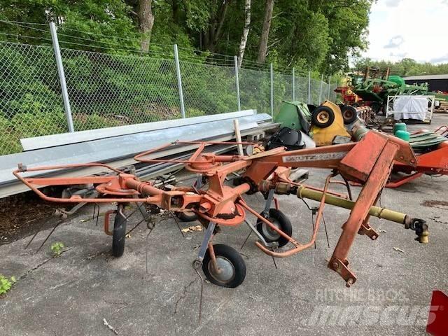 Deutz-Fahr KH400 DN Ancinho virador