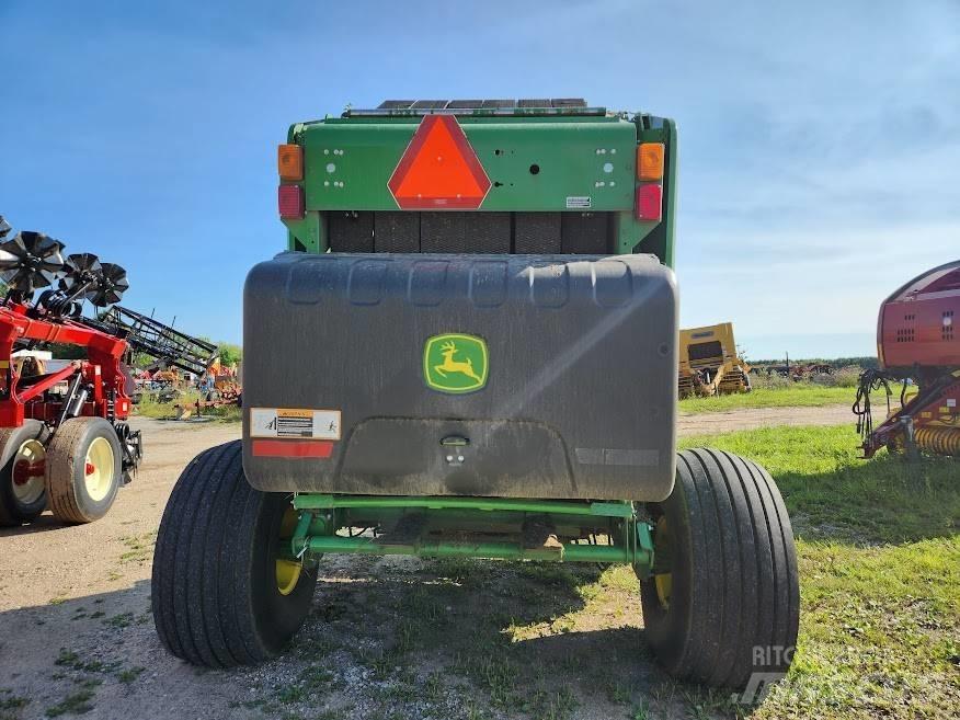 John Deere 450 M Enfardadeira de rolos
