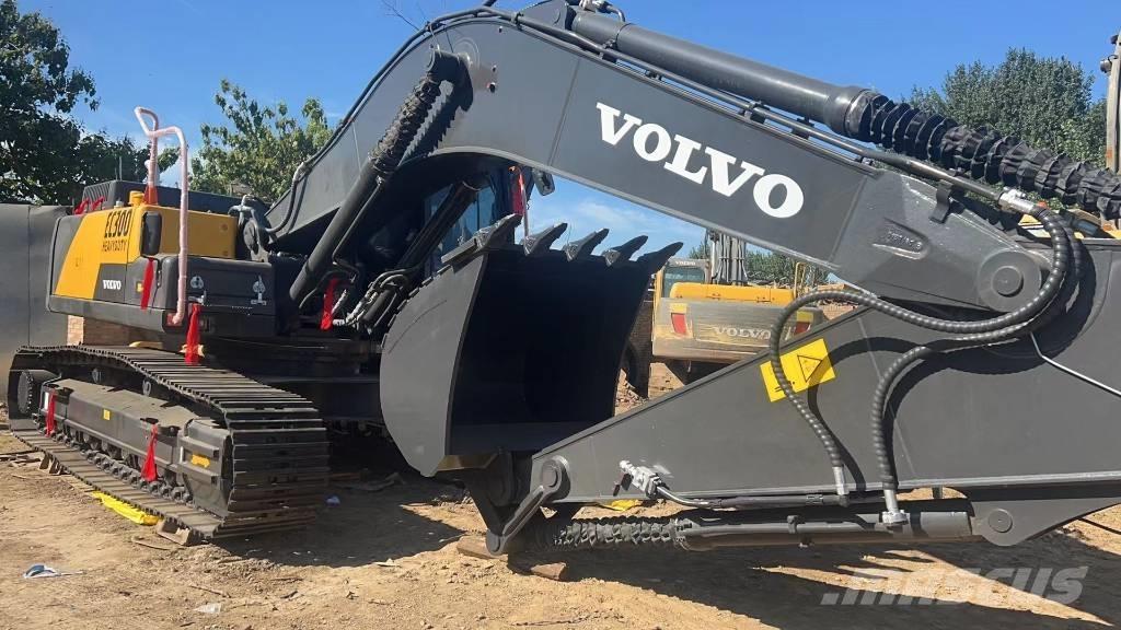 Volvo EC300 D Miniescavadeiras