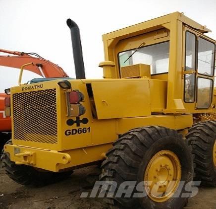 Komatsu GD 661 Motoniveladoras